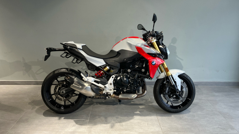 BMW F900 R A2